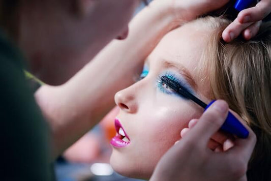 Is waterproof mascara slecht voor je?